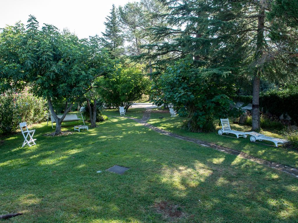 Residence Miro, Gites Avec Piscine Chauffee Et Tennis Les Arcs-sur-Argens Buitenkant foto