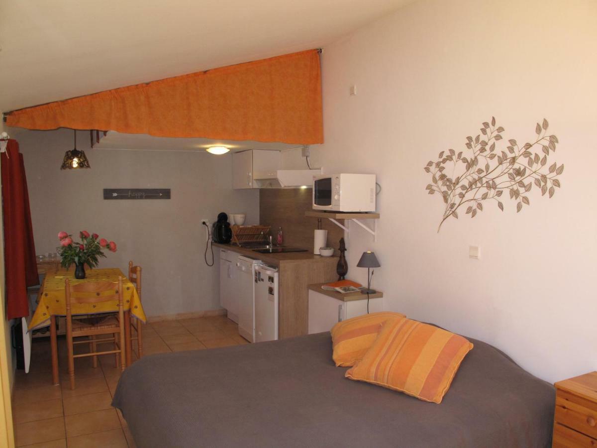 Residence Miro, Gites Avec Piscine Chauffee Et Tennis Les Arcs-sur-Argens Buitenkant foto