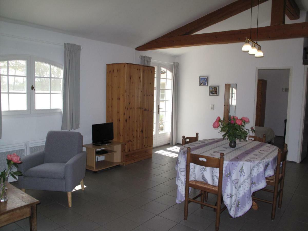 Residence Miro, Gites Avec Piscine Chauffee Et Tennis Les Arcs-sur-Argens Buitenkant foto
